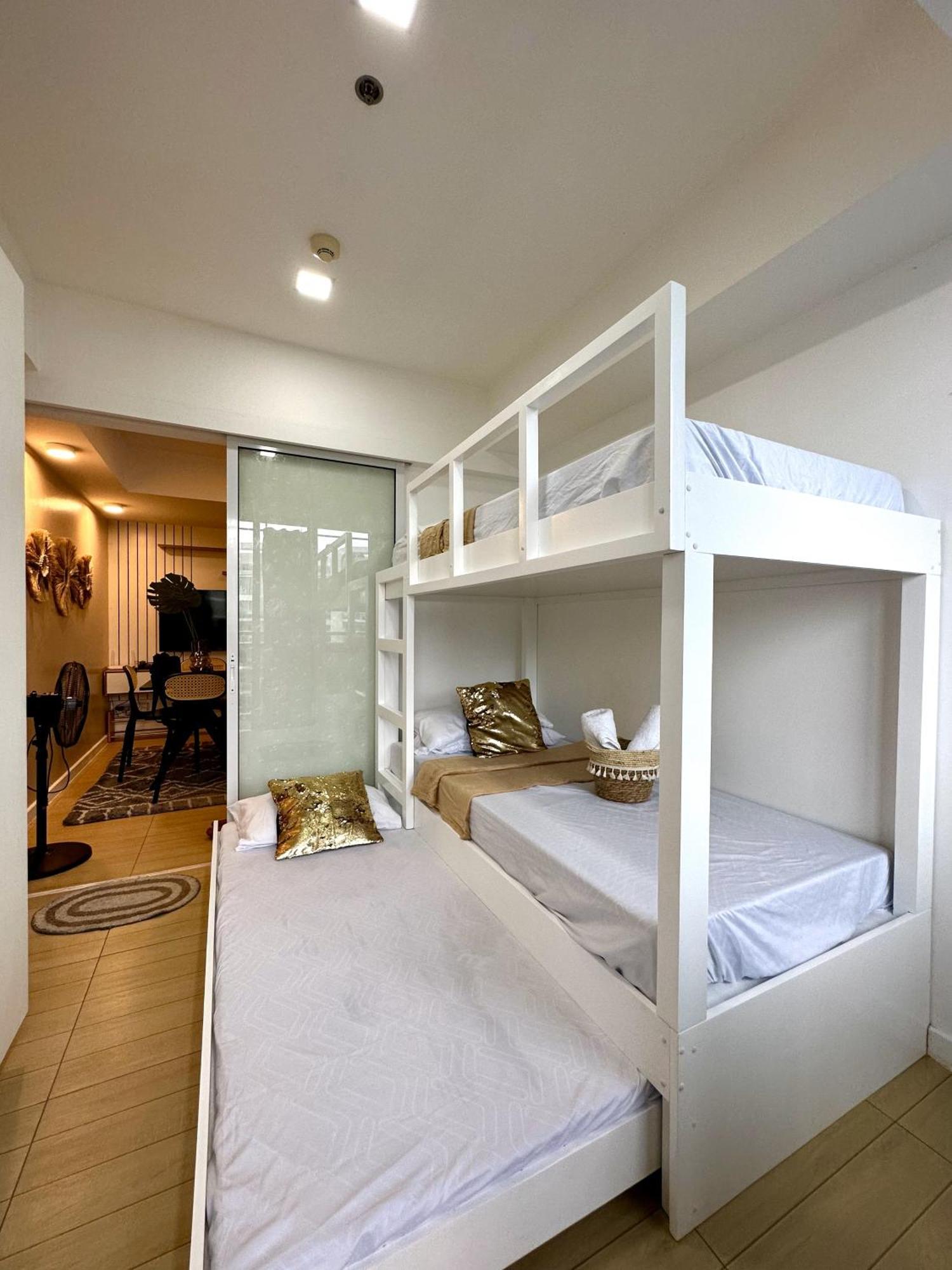 The Bahamas & Maldives Suites At Azure Residences Paranaque 15 Mins Manila Airport T3 Εξωτερικό φωτογραφία